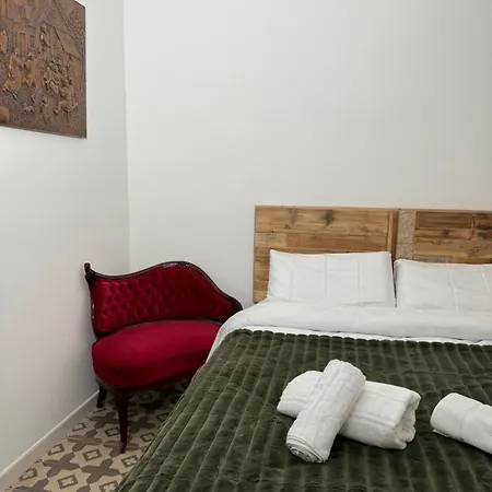 Castanos 4 Апарт-отель *